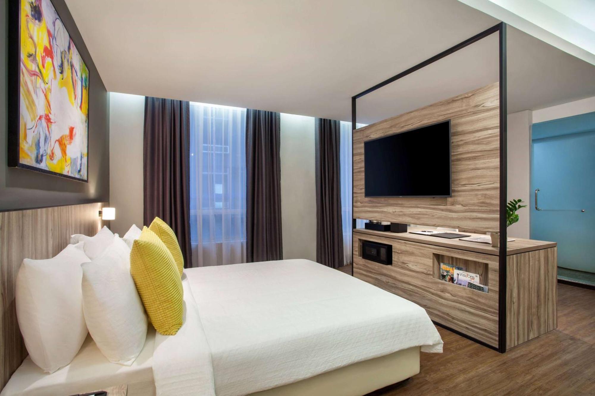 Days Hotel & Suites By Wyndham Fraser Business Park Kl Kuala Lumpur Bagian luar foto